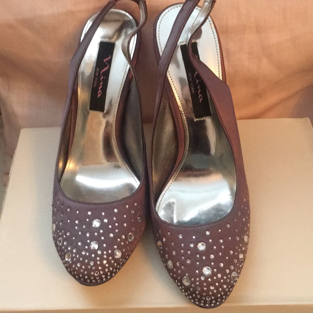 Nina gray rhinestone shoes new